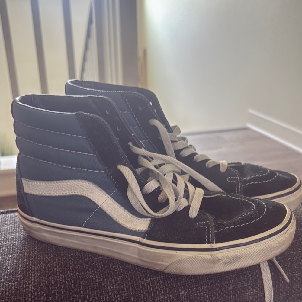 Vans High-Top Sneakers in Black and Blue